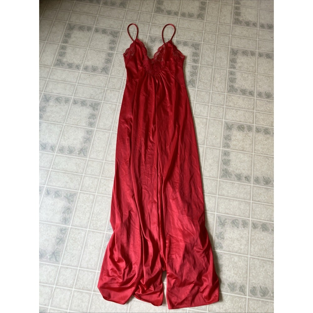 Red Glam Vintage Sexy 1960s Blanche by Ralph Montenero I Magnin Nightgown Small